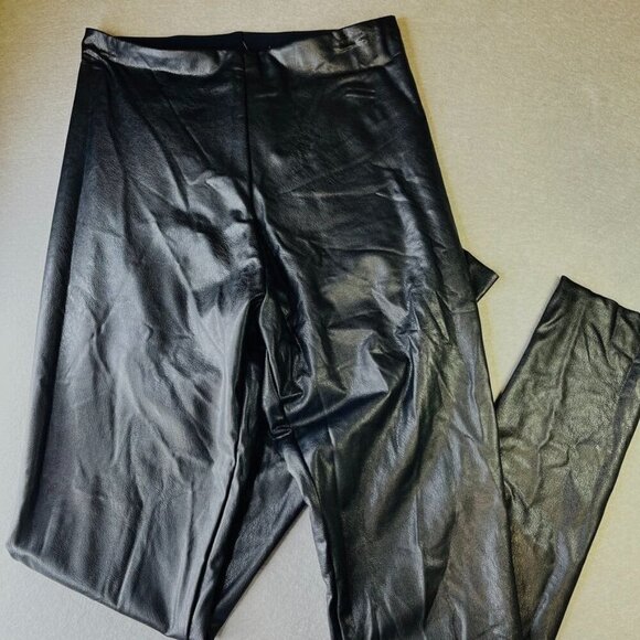 Commando Control Top Faux Leather Leggings Size L  Black New W Tags Athleisure - Picture 1 of 10